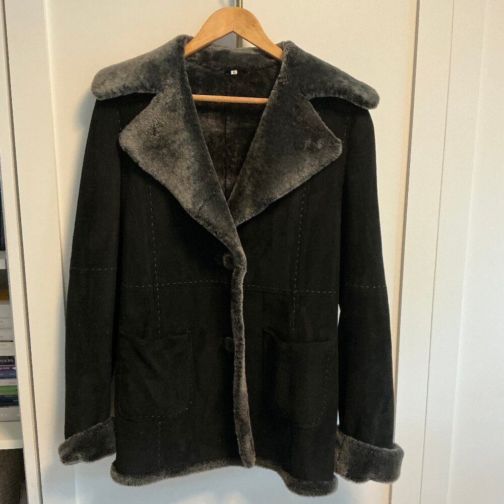 Black faux suede coat Small
